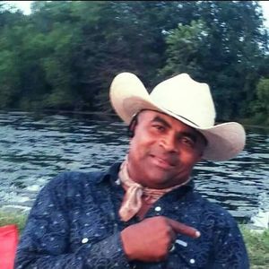 Meet your Posher, Gerald